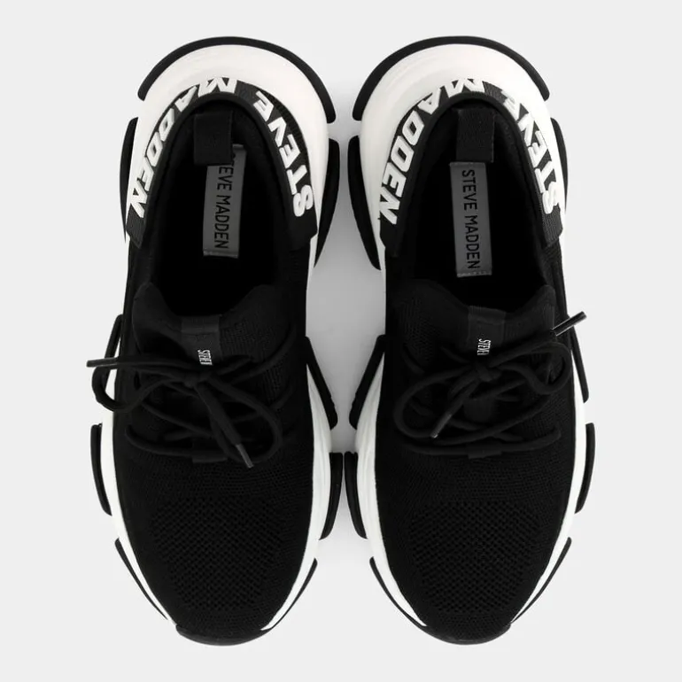 BLA- SNEAKERS NERO PROTÉGÉ