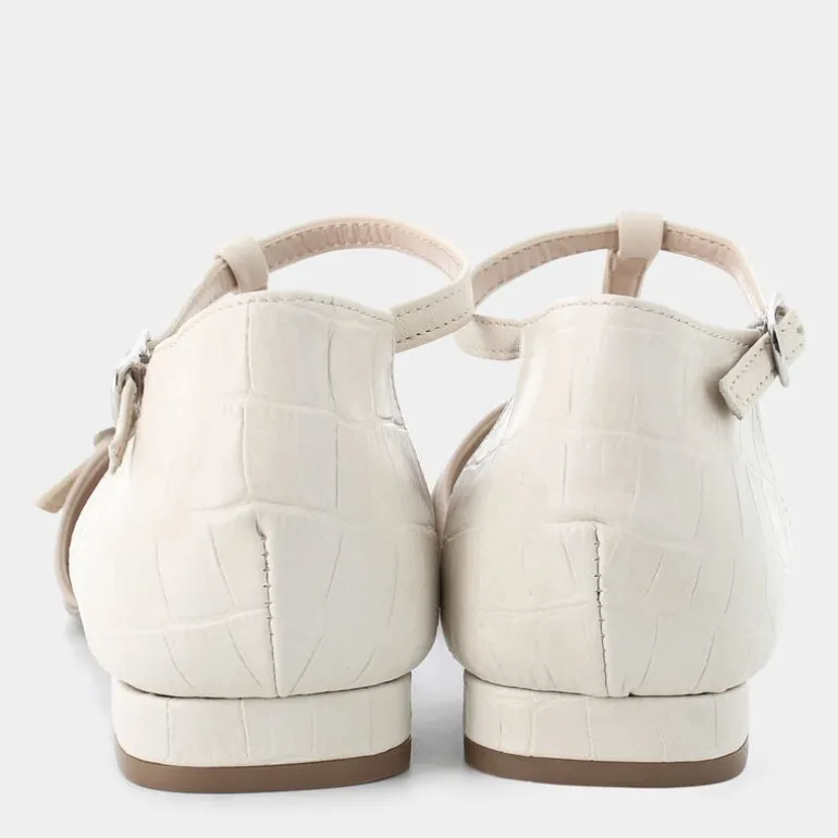 CHANEL TOFU NO-E25D-04