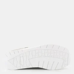 FAST- SNEAKERS PLATINO WR-E25D-09