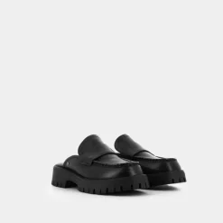 MOCASSINI NERO THEORY