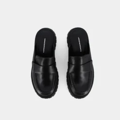 MOCASSINI NERO THEORY