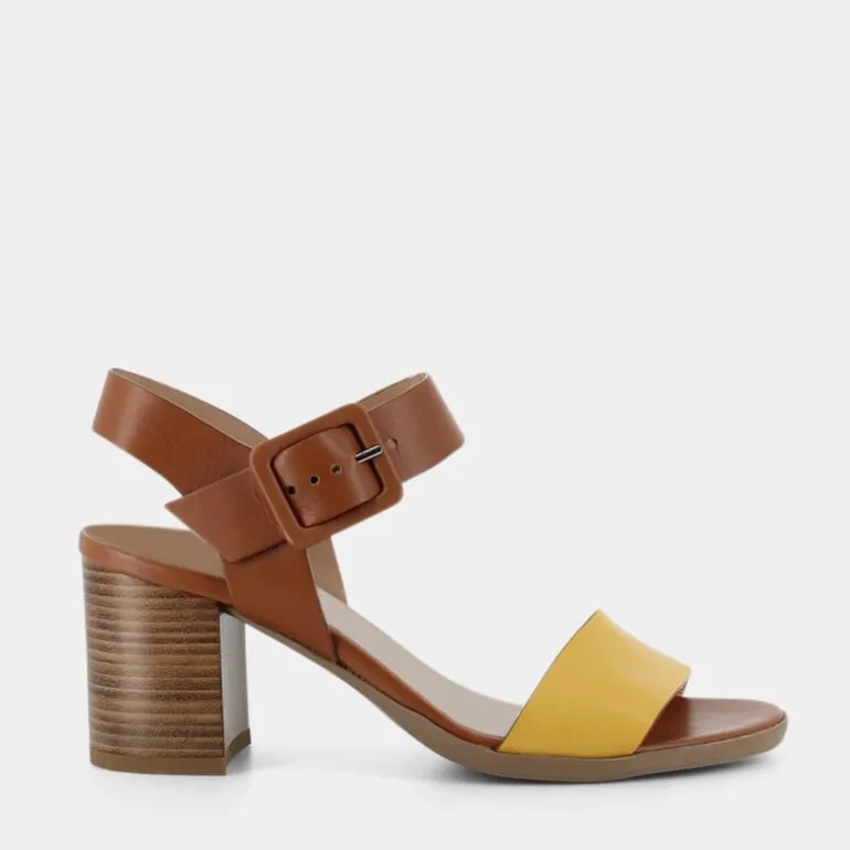 SANDALI GIALLO/CUOIO E218654D