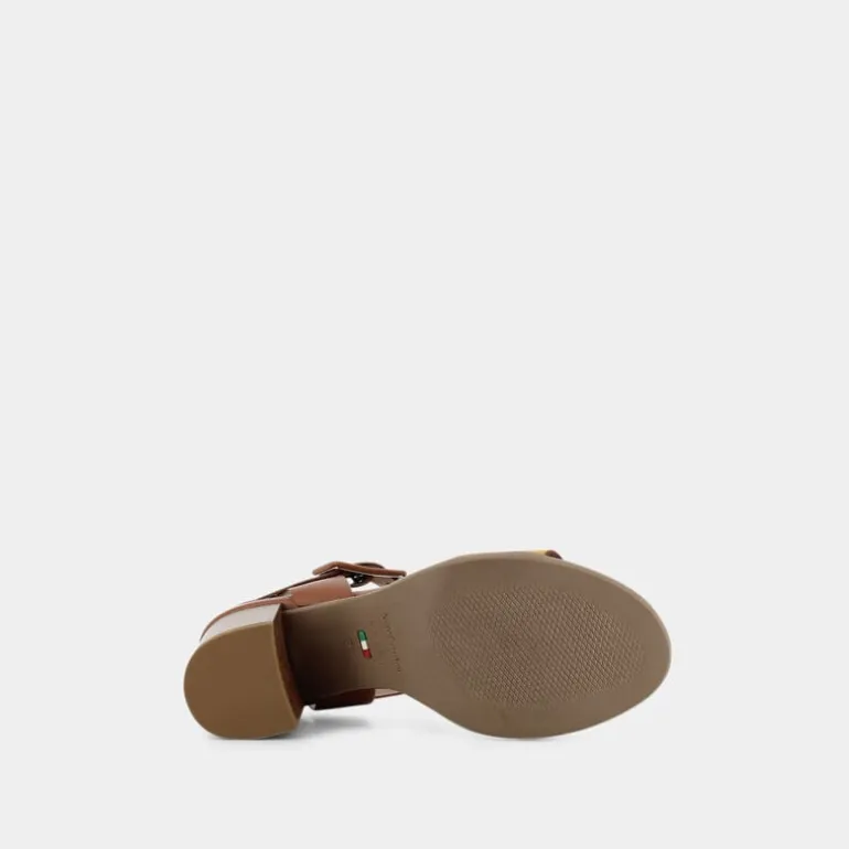 SANDALI GIALLO/CUOIO E218654D