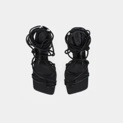 SANDALI NERO UN-E23D-12