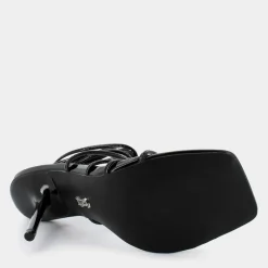 18- SANDALI NERO ARENAS