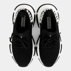 BLA- SNEAKERS NERO PROT&Eacute;G&Eacute;