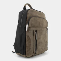 R66C2- ZAINI T.MORO 61870