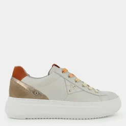 SNEAKERS BEIGE E513041D