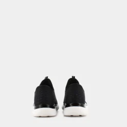 SUMMITS- SPORTIVE Black Mesh/Trim 232457